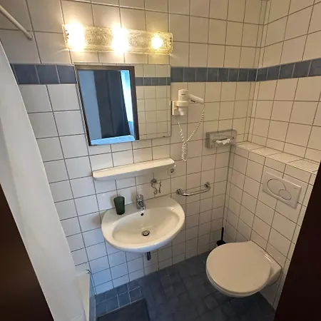 Benztown Gaestehaus שטוטגרט